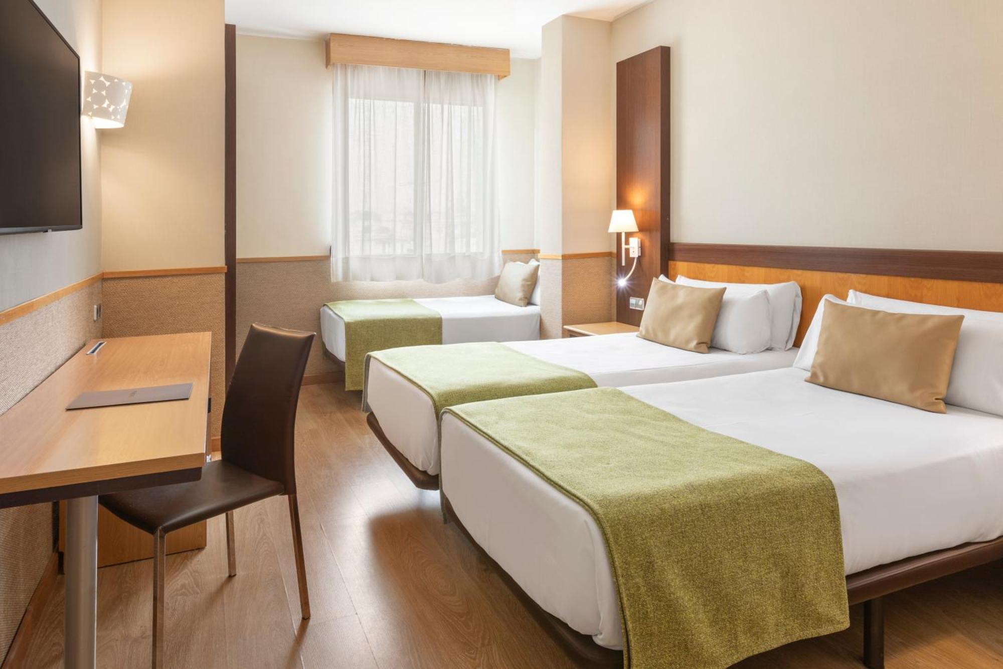 Catalonia Giralda Hotel Sewilla