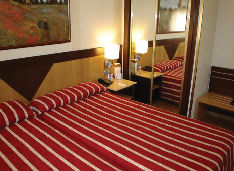 Catalonia Giralda 4* Sewilla