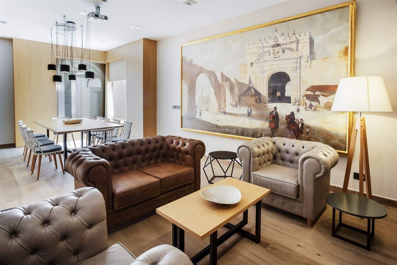 Catalonia Giralda Hotel Seville