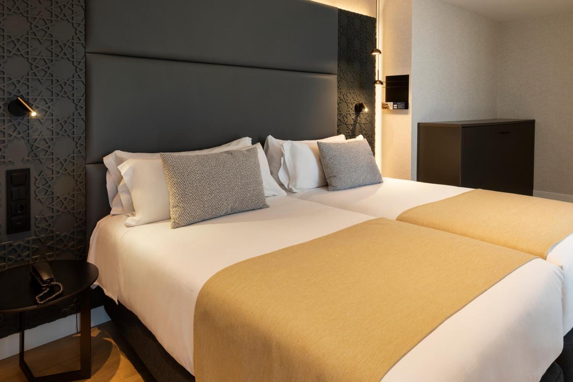 Catalonia Giralda 4* Sevilla