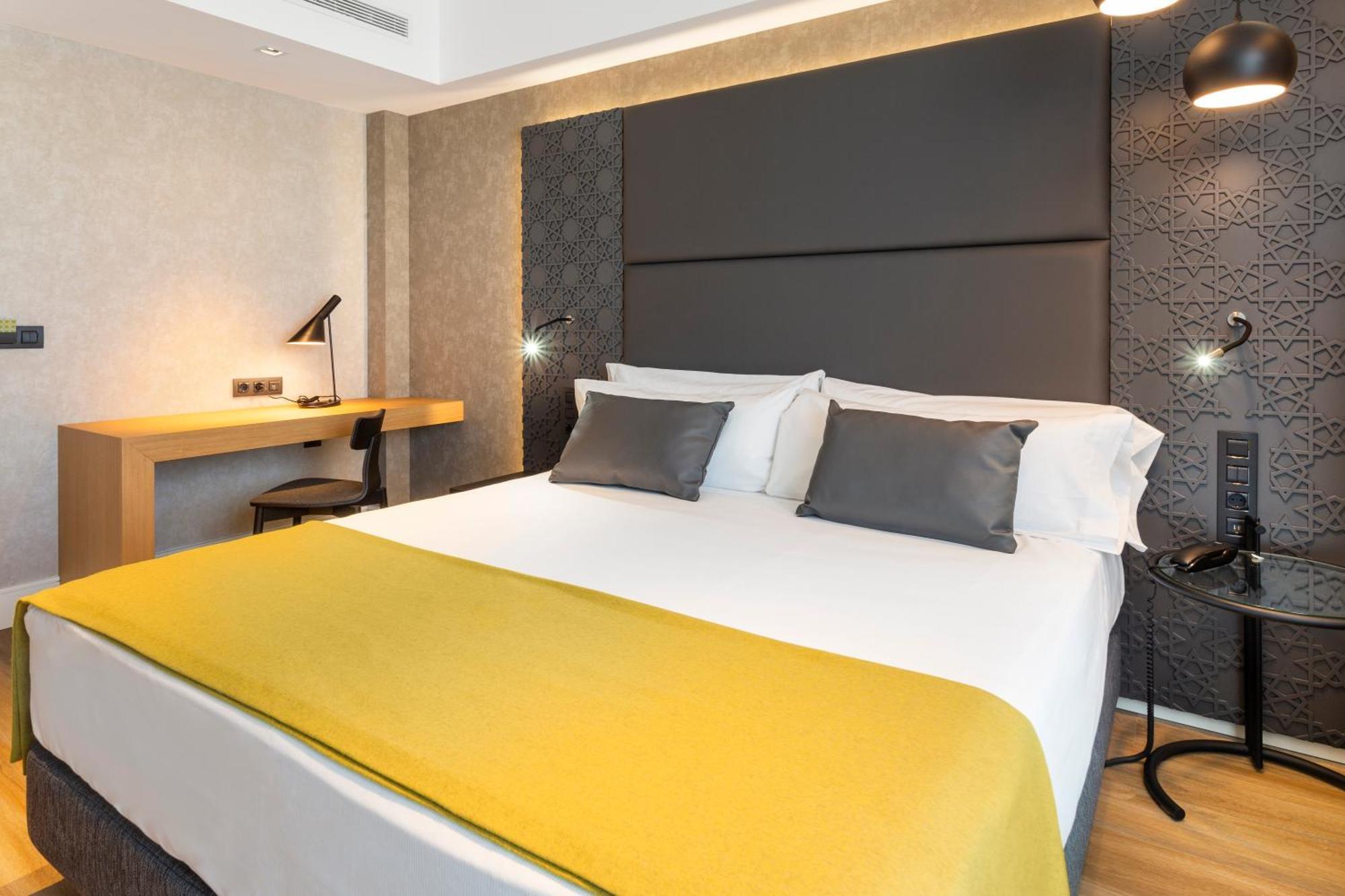 Hotel Catalonia Giralda Seville